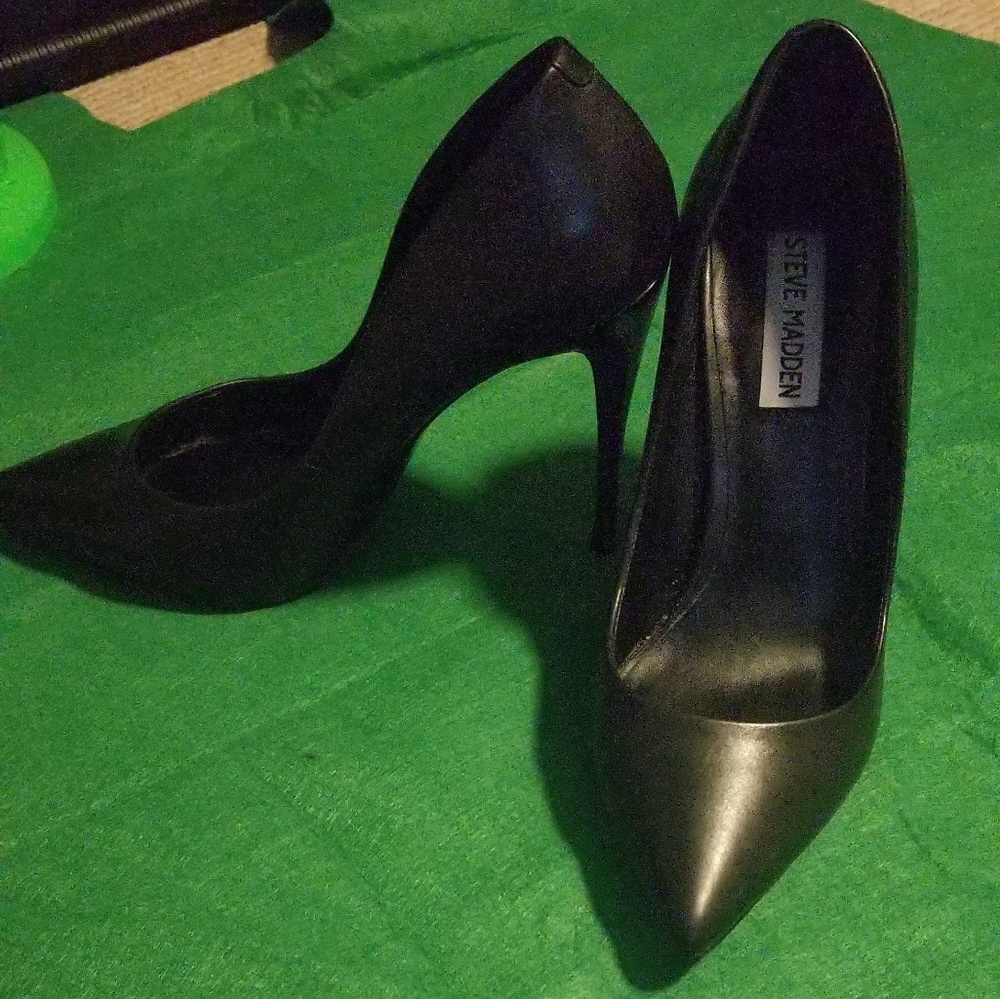 Steve Madden Daisie Pumps